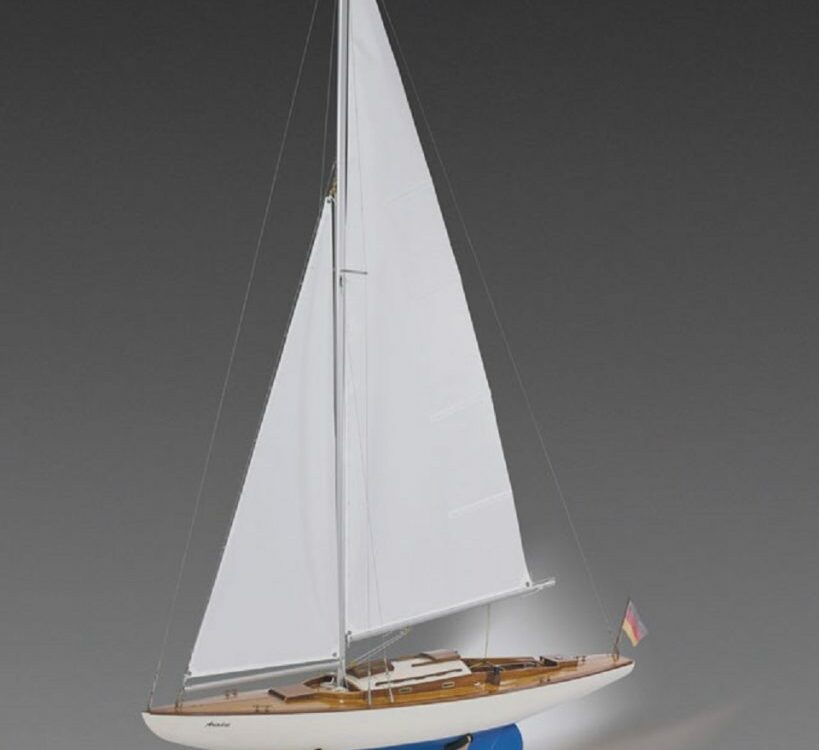 Yachten / Sportboote - Authentic Modellbau