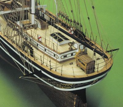 Cutty Sark Baukasten Maßstab: 1:78 Länge über alles: 1150 mm Breite über alles: 165 mm | # 800789