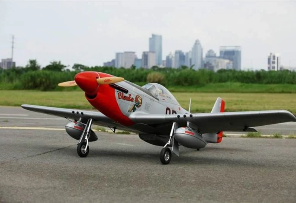 TopRC P-51D Mustang Blondie 89″ ARF Spannweite 2,26 mtr. | # 1110.000