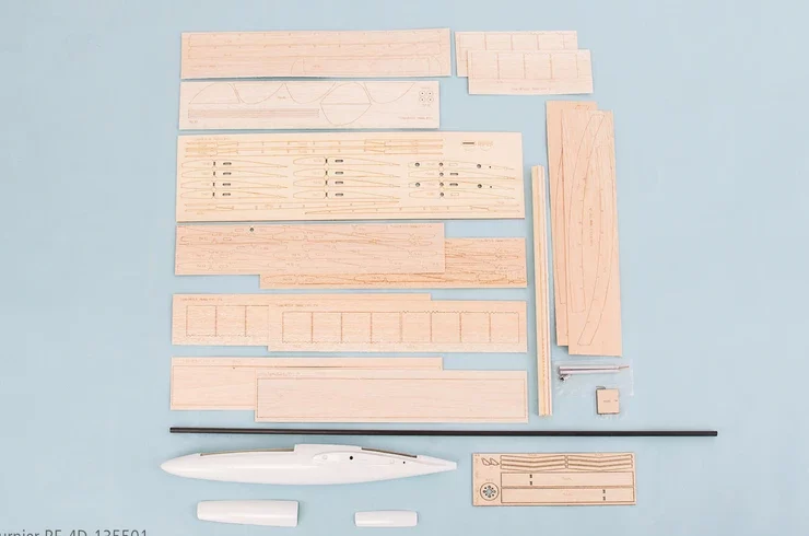 Triple Neo GfK-Rumpf | Holz/GfK-Bausatz | # 112820